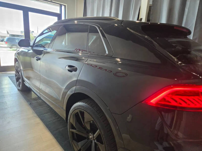 2020 Audi Q8 quattro Prestige 55 TFSI