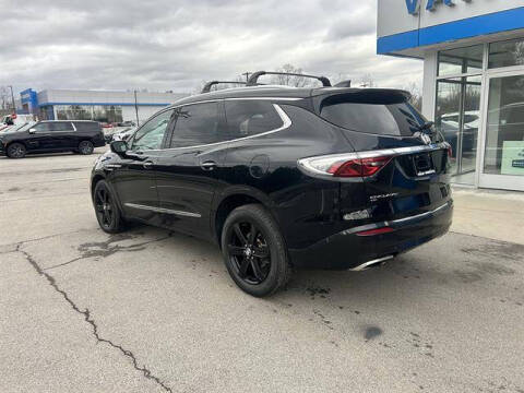 2023 Buick Enclave Essence