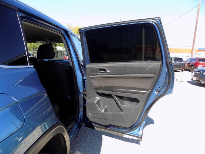 2019 Volkswagen Atlas S