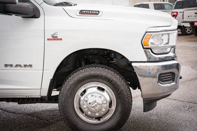 2024 RAM 3500 SLT