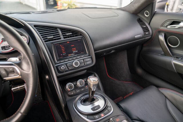 2012 Audi R8 21