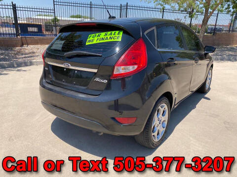 2011 Ford Fiesta SES