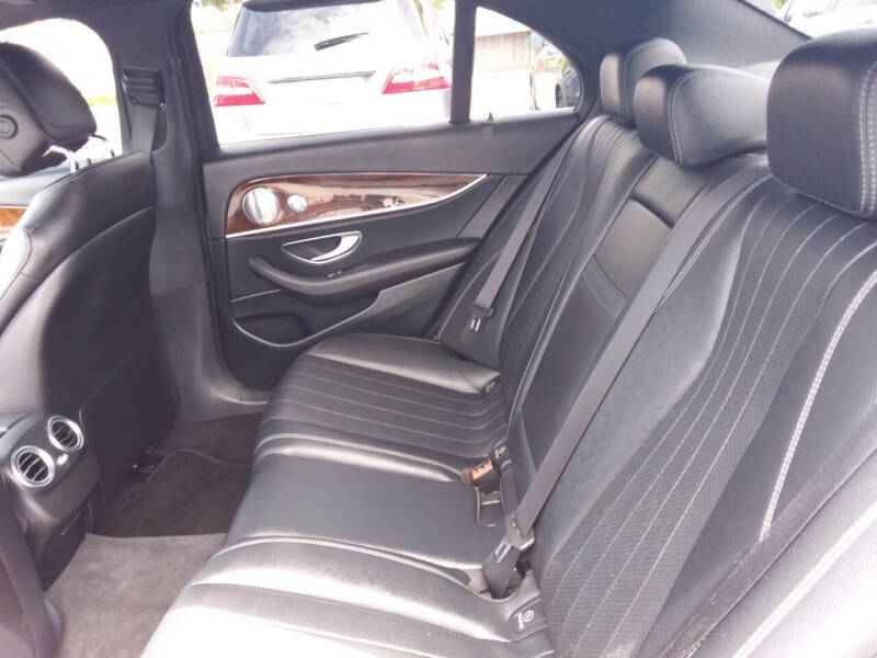 2019 Mercedes-Benz E-Class E 300