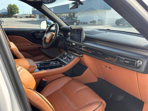2020 Lincoln Aviator Black Label
