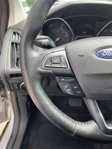 2016 Ford Focus SE