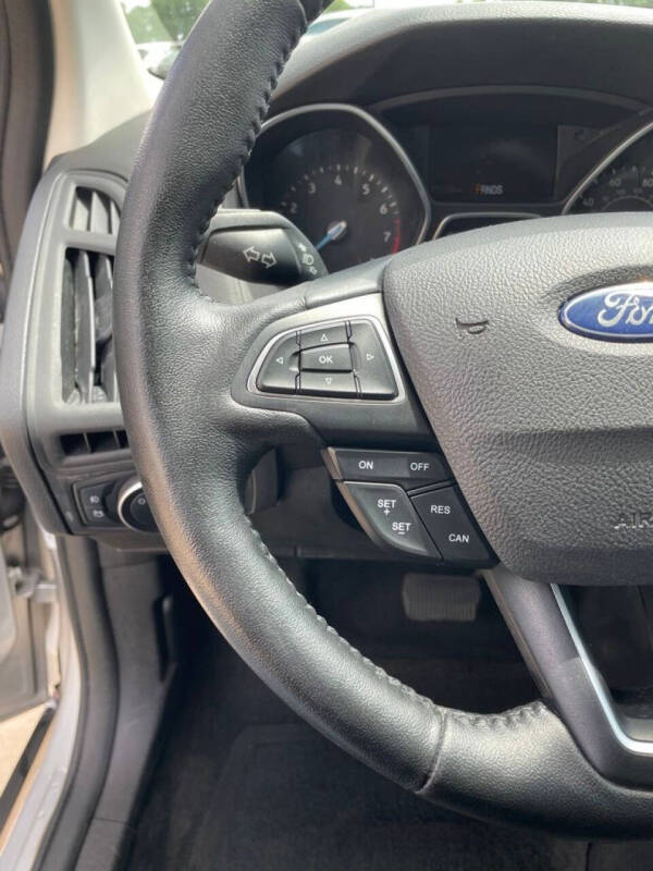 2016 Ford Focus SE