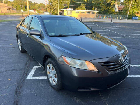 2007 Toyota Camry for sale at Premium Motors in Saint Louis MO