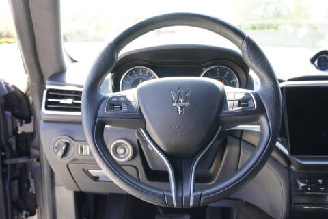 2023 Maserati Ghibli Modena