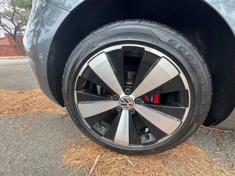 2012 Volkswagen Beetle