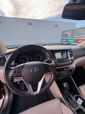 2017 Hyundai Tucson SE Plus