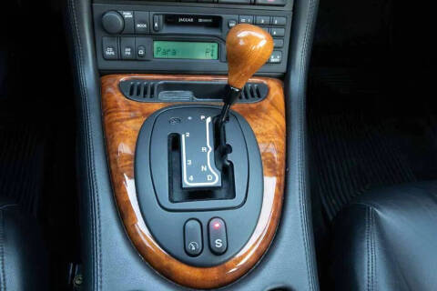 2000 Jaguar XKR