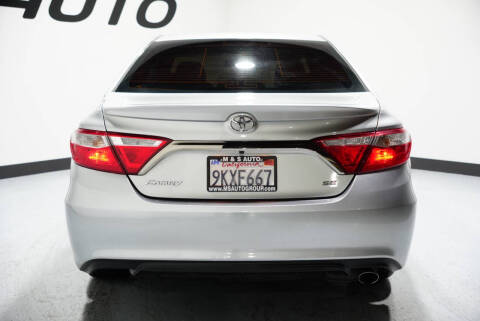 2016 Toyota Camry SE