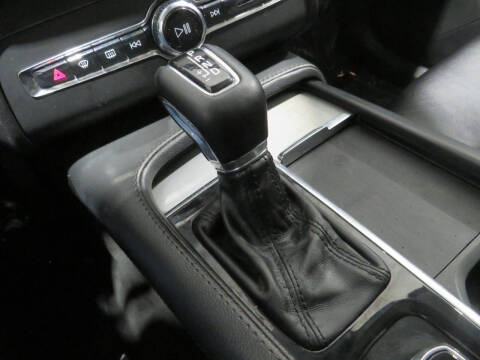 2022 Volvo XC90 T5 Momentum