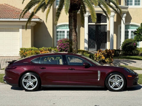 2018 Porsche Panamera 4 Executive