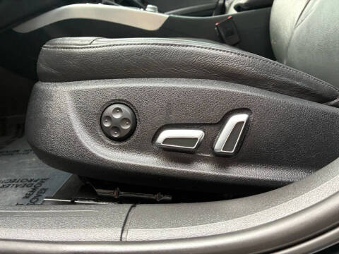 2013 Audi A4 2.0T quattro Premium Plus