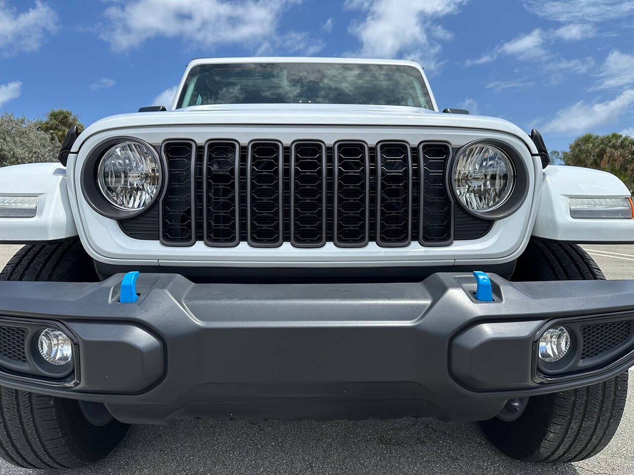 2024 Jeep Wrangler 21