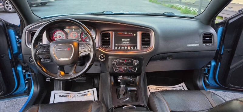 2016 Dodge Charger SXT