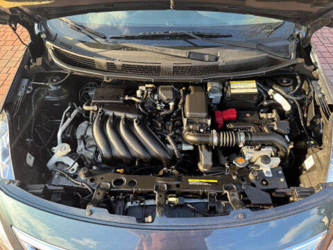 2016 Nissan Versa 1.6 SV