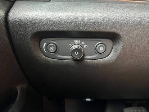 2021 Chevrolet Traverse LT Leather