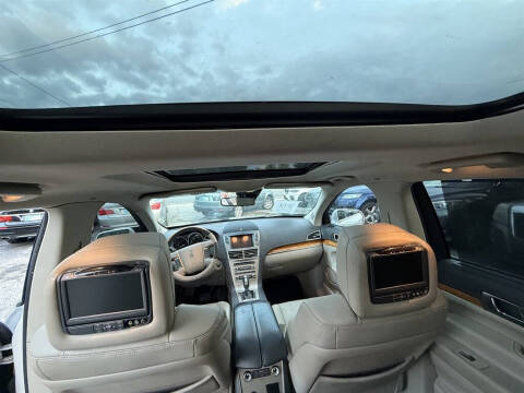 2011 Lincoln MKT EcoBoost