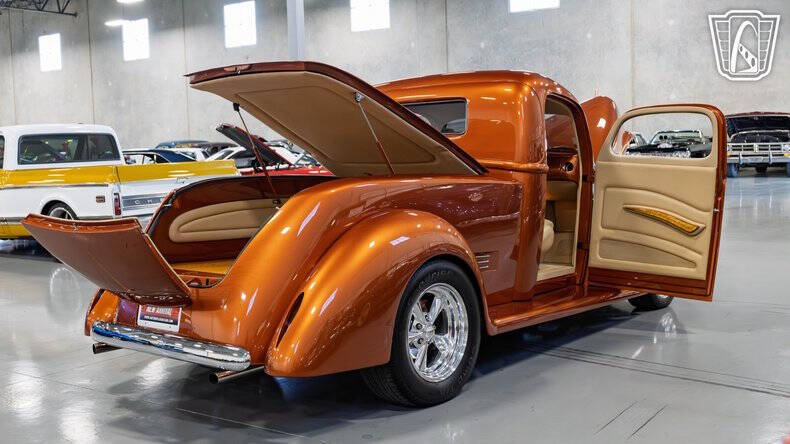 1940 Ford F-100