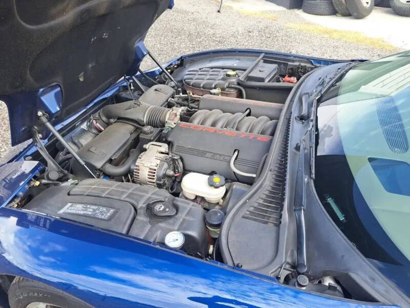 2004 Chevrolet Corvette