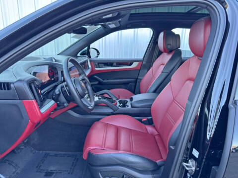 2024 Porsche Cayenne E-Hybrid