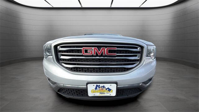 2017 GMC Acadia SLE-2