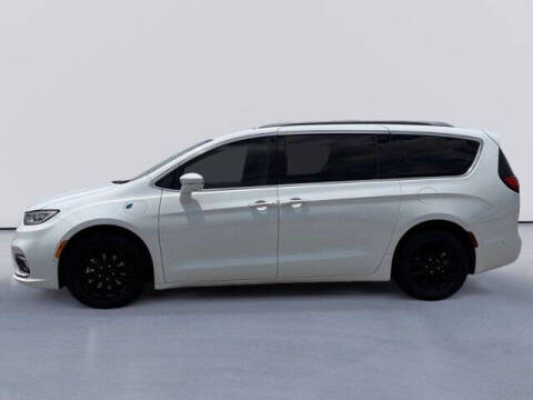 2021 Chrysler Pacifica Hybrid Touring L