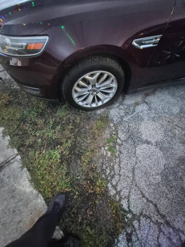 2018 Ford Taurus Limited