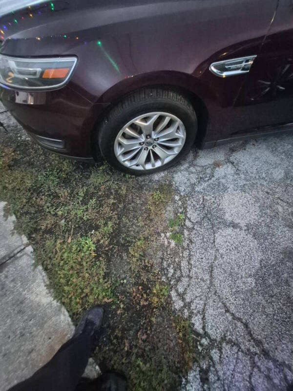 2018 Ford Taurus Limited