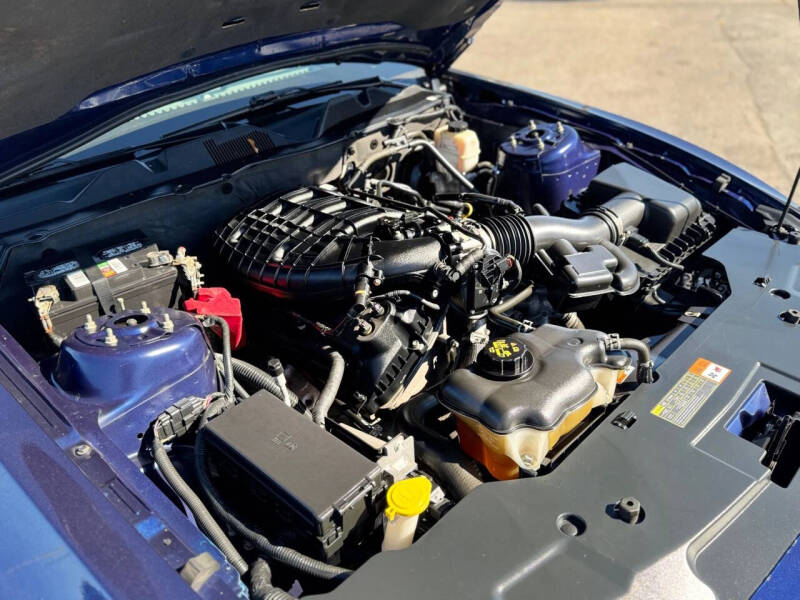 2012 Ford Mustang V6 Premium