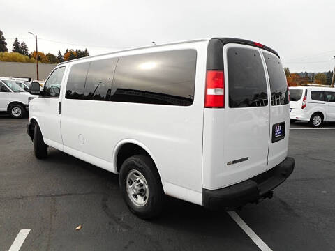 2017 Chevrolet Express LS 2500