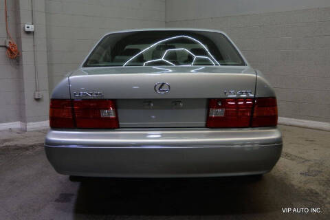 1998 Lexus LS 400