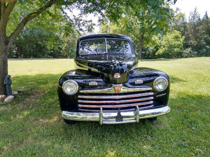 1947 Ford Super Deluxe