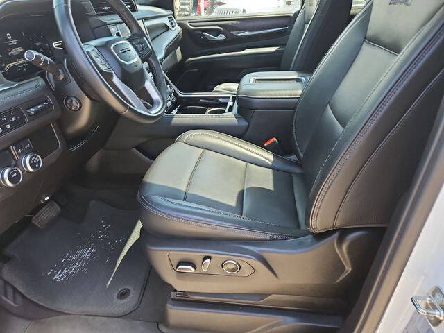 2024 GMC Yukon XL Denali