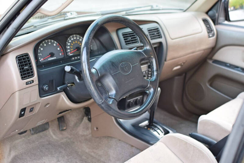 2001 Toyota 4Runner SR5