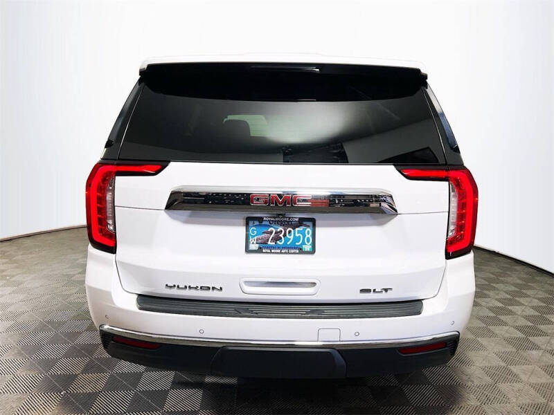 2022 GMC Yukon SLT