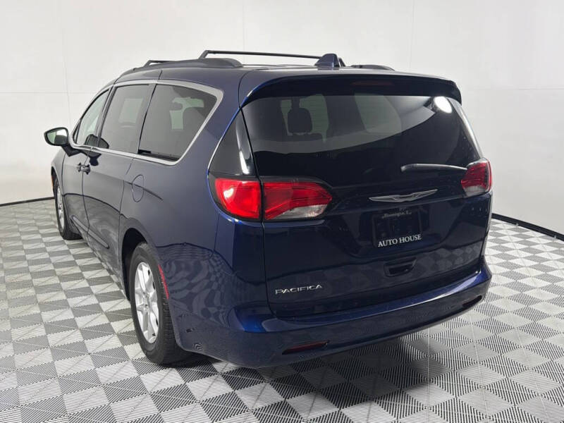 2017 Chrysler Pacifica LX