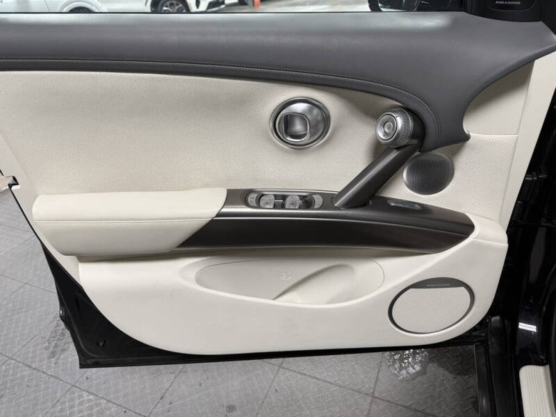 2024 Genesis GV60 Advanced