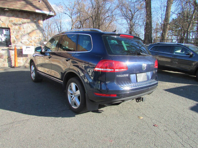 2012 Volkswagen Touareg VR6 Sport