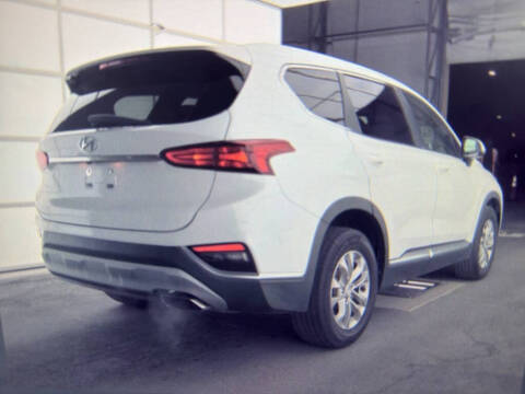 2019 Hyundai Santa Fe SE 2.4L