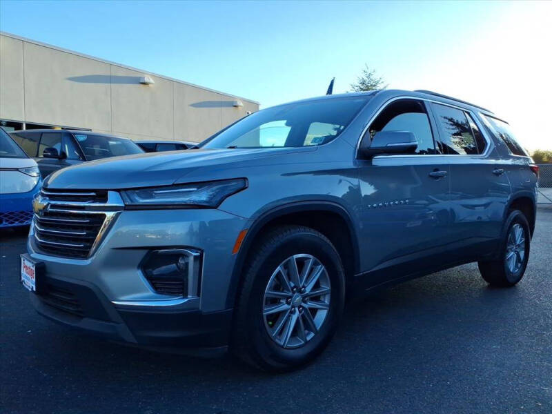 2023 Chevrolet Traverse LT Cloth