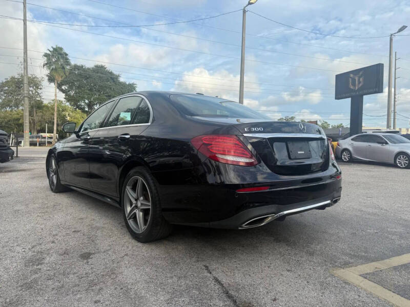 2017 Mercedes-Benz E-Class E 300