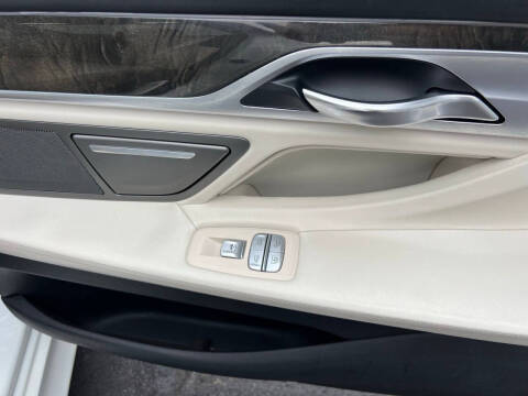 2016 BMW 7 Series 750i xDrive