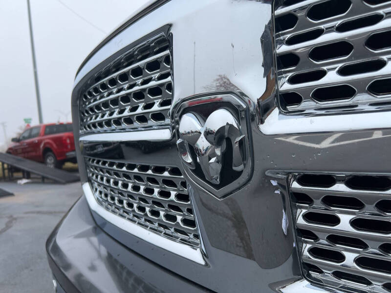 2016 RAM 1500 Laramie