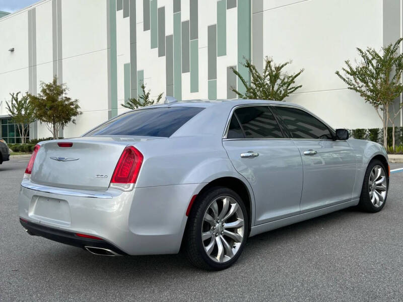 2020 Chrysler 300 Limited
