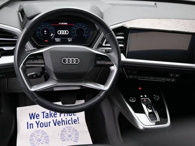 2024 Audi Q4 e-tron quattro Premium 50