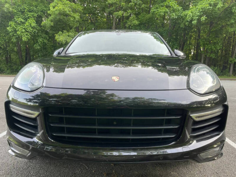 2017 Porsche Cayenne GTS