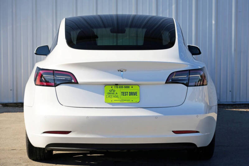 2021 Tesla Model 3 Standard Range Plus